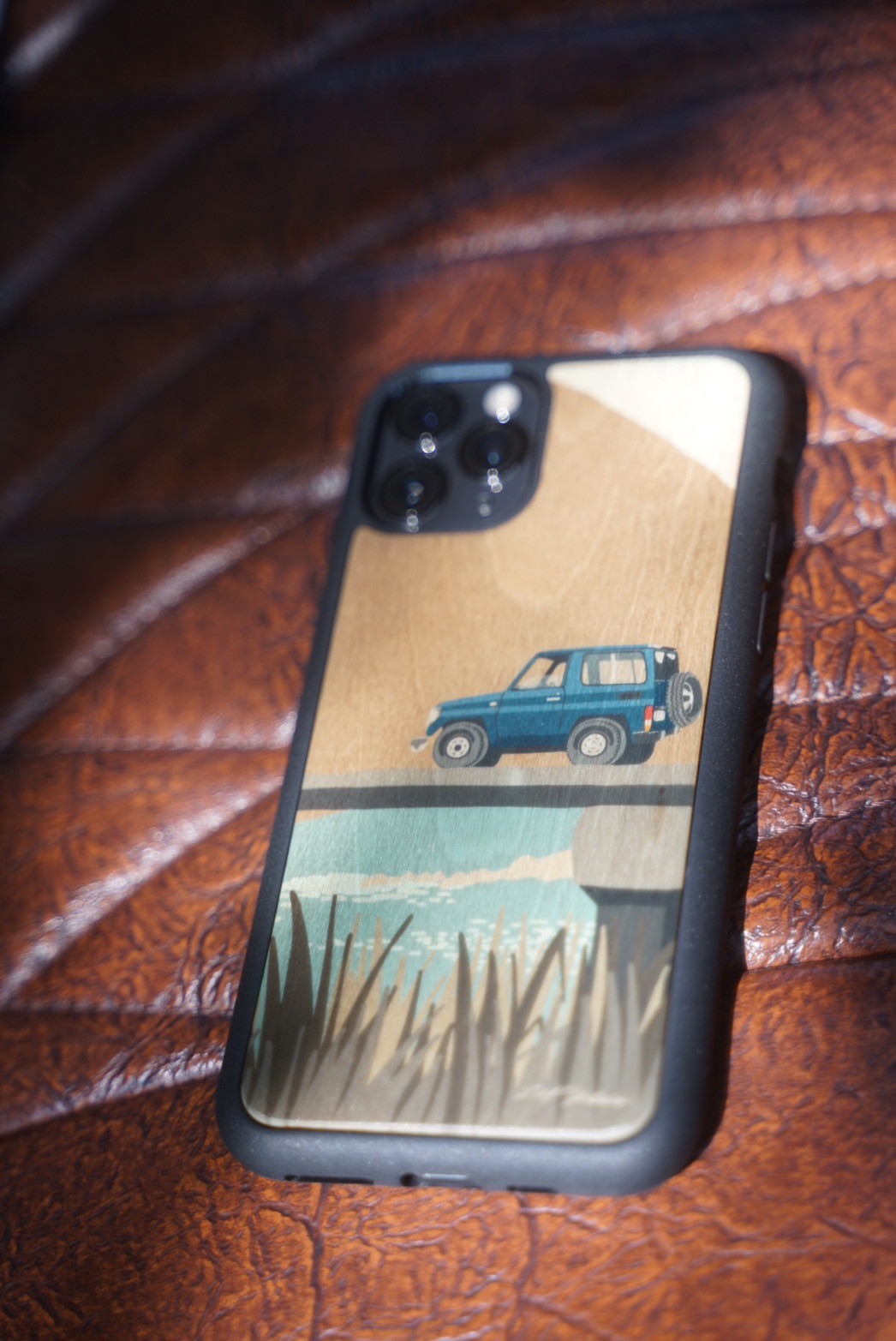 【予約商品】"Welcome Back!" iPhoneケース