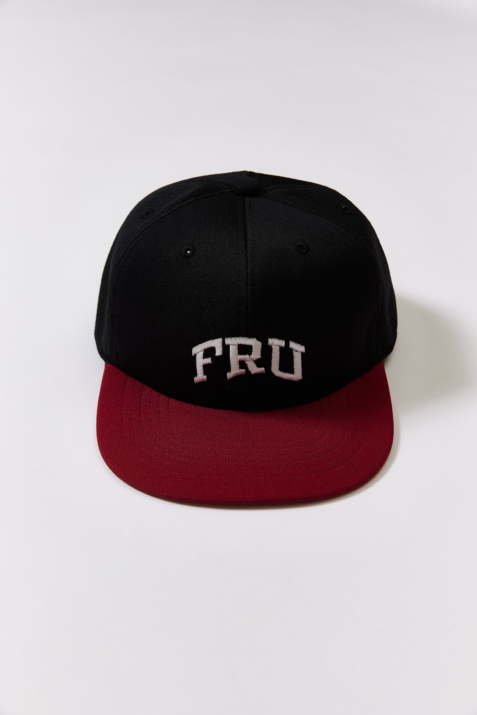 "FRU" キャップ (吸水速乾仕様)