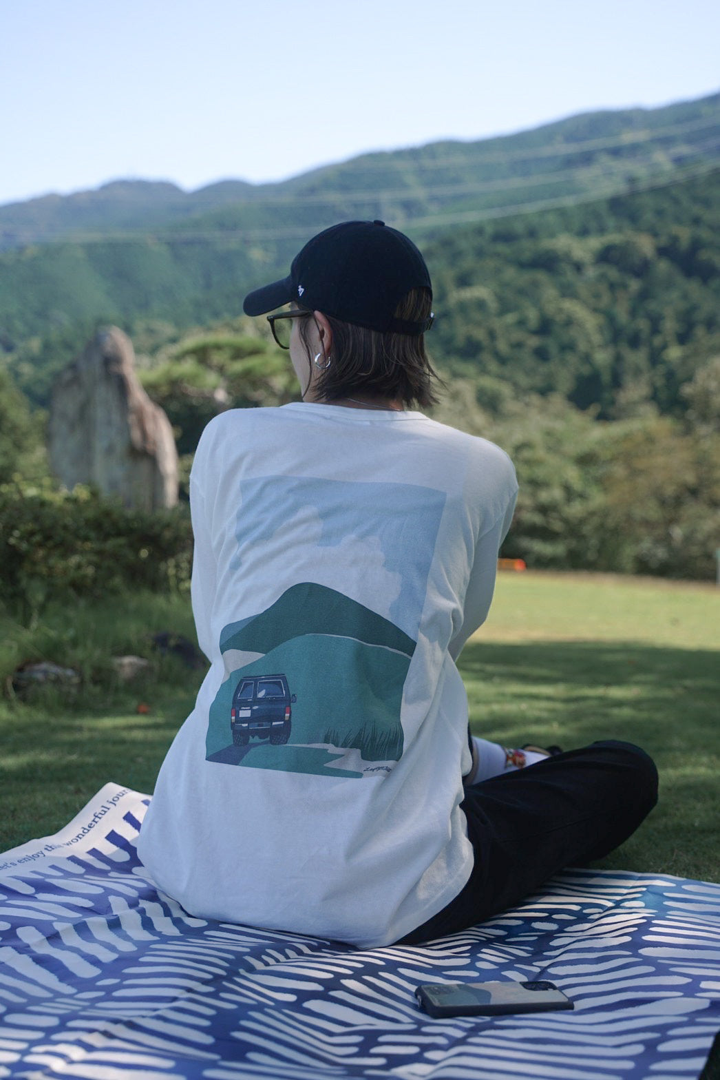 【予約商品】"Have a Good Journey" リサイクルコットンTee (長袖)