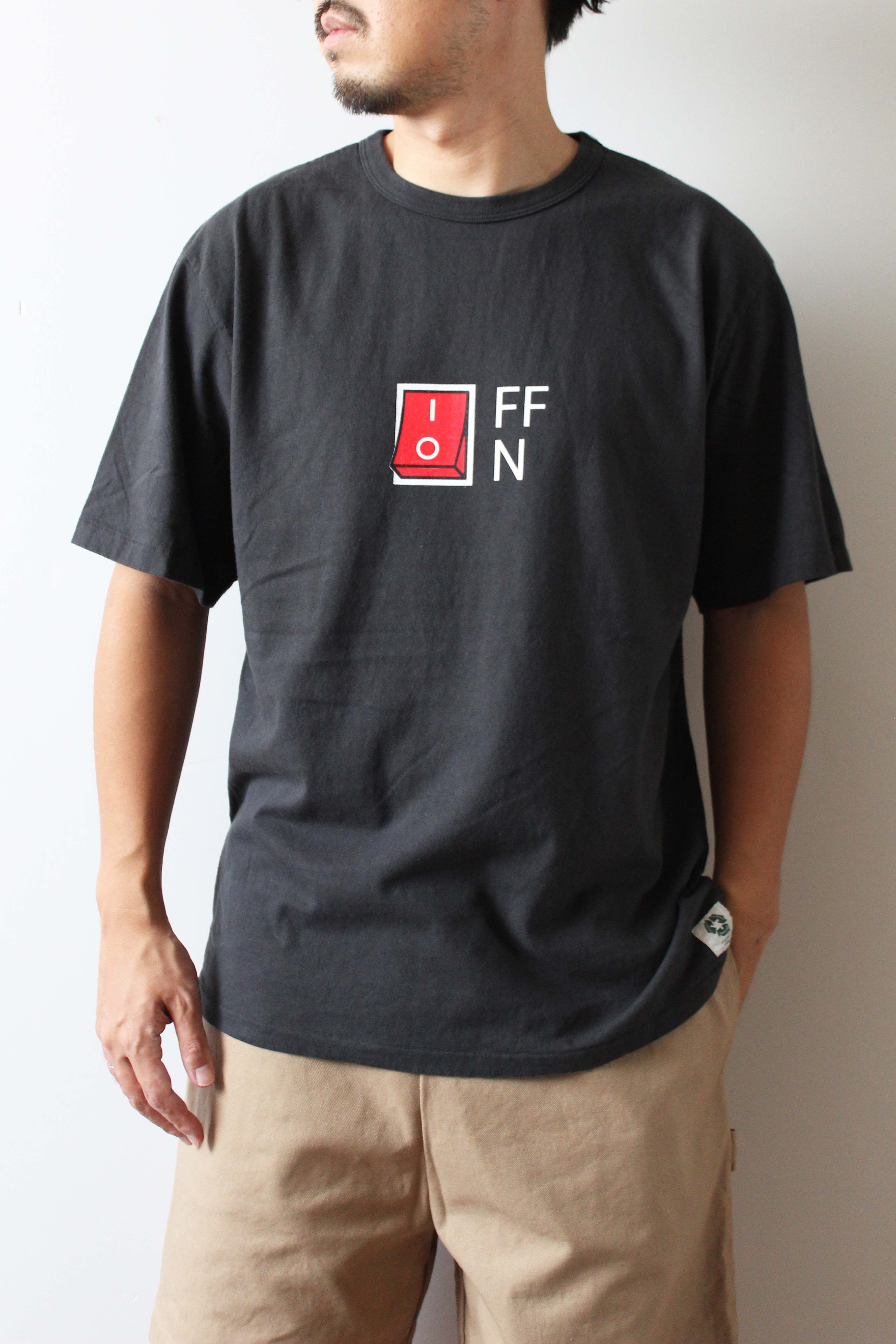 "ON or OFF" リサイクルコットンTee