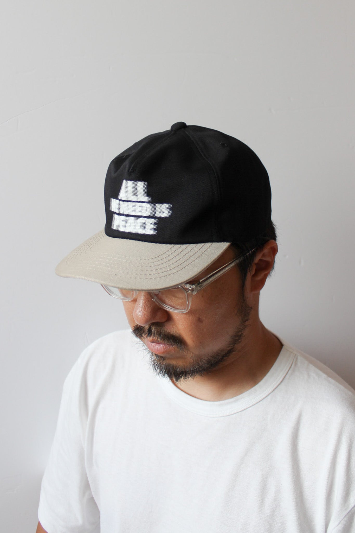 【先行予約商品】"LOGO" トラッカーキャップ/ALL WE NEED IS PEACE