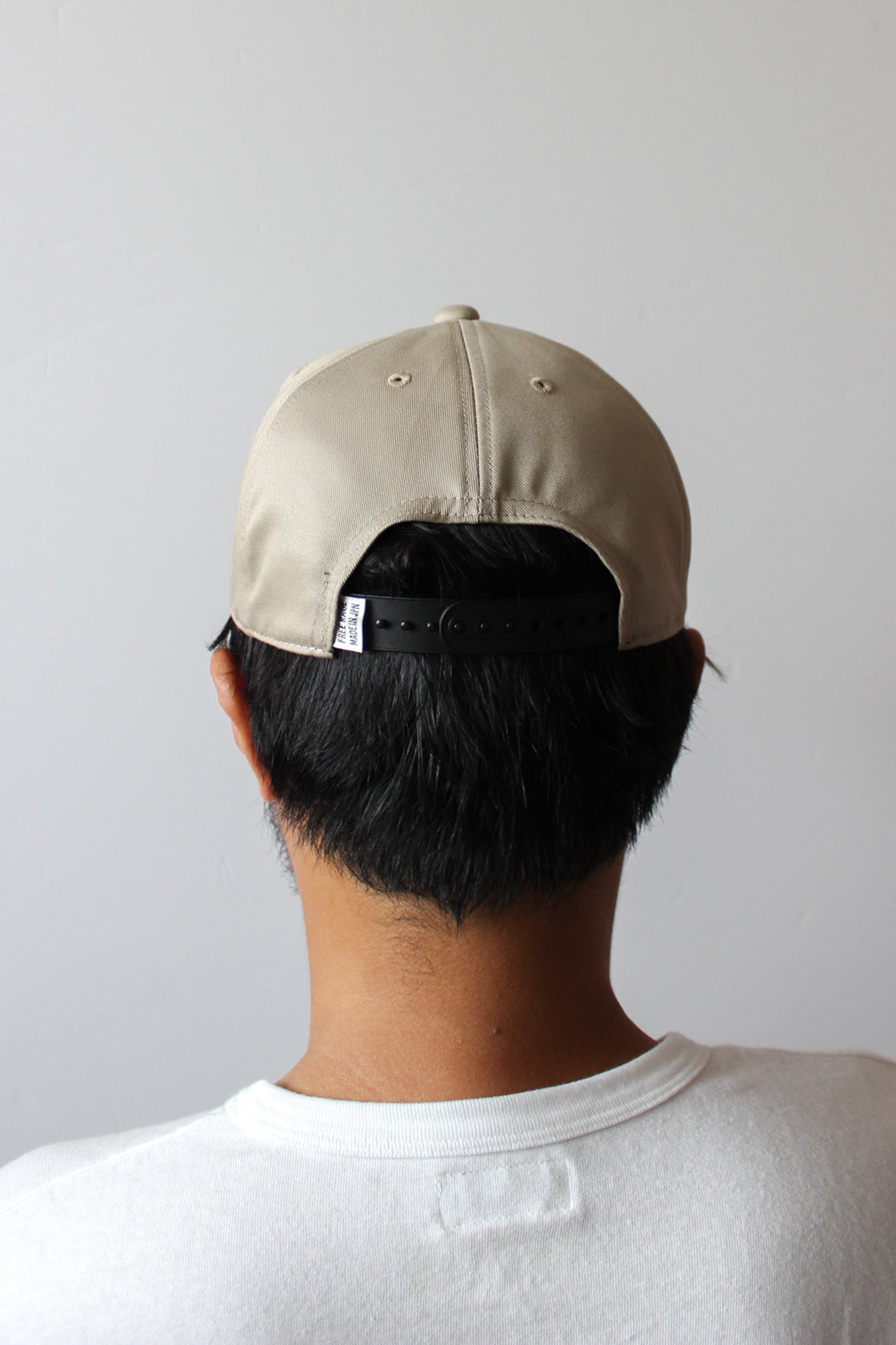 【先行予約商品】"LOGO" トラッカーキャップ/ALL WE NEED IS PEACE