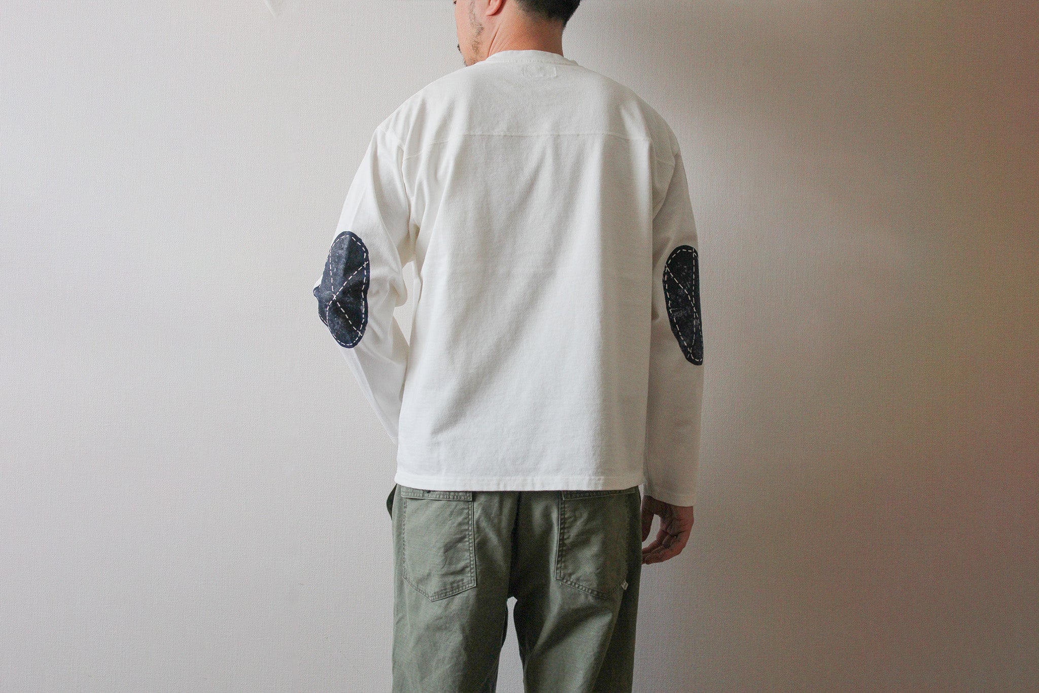 【受注予約】ハンドクラフト ラフ&タフ フットボール長袖Tシャツ/Patch Hand Paint