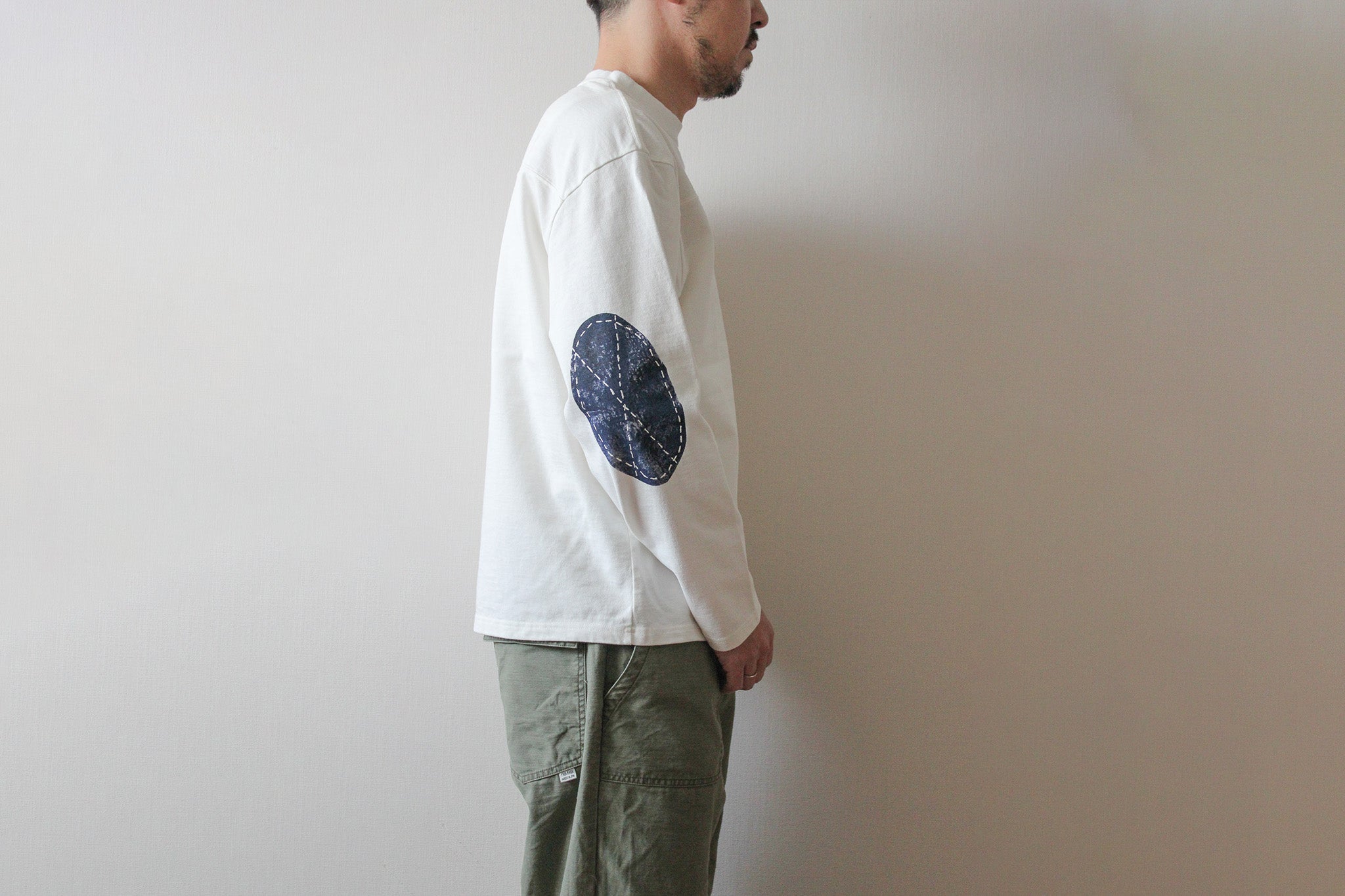 【受注予約】ハンドクラフト ラフ&タフ フットボール長袖Tシャツ/Patch Hand Paint