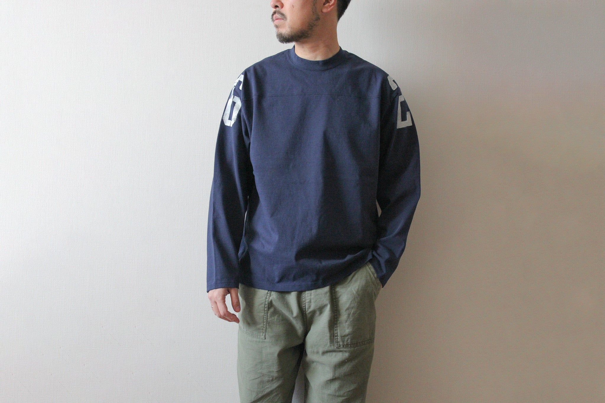 【受注予約】ハンドクラフト ラフ&タフ フットボール長袖Tシャツ/Number Roller Paint