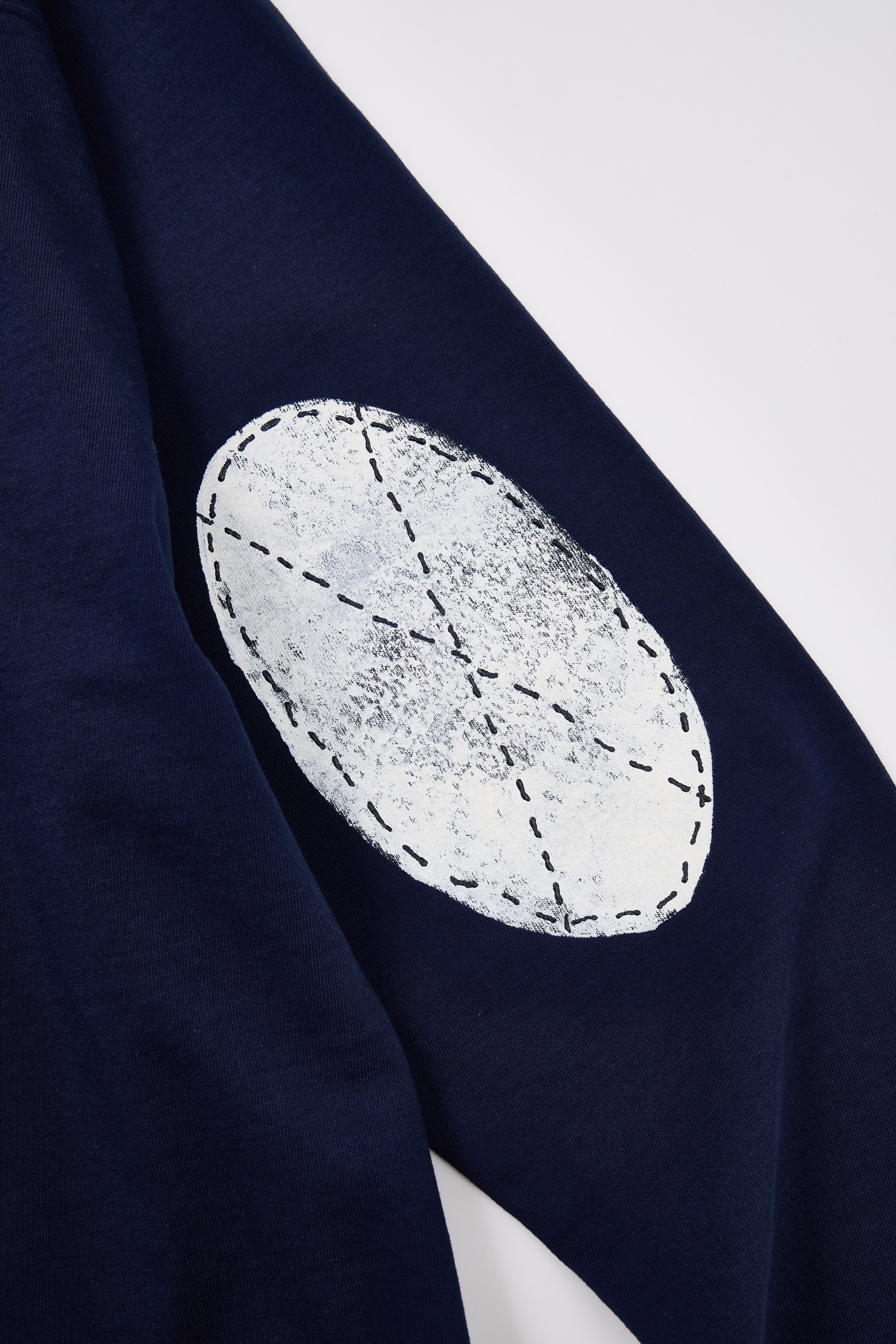 【受注予約】ハンドクラフト ラフ&タフ フットボール長袖Tシャツ/Patch Hand Paint