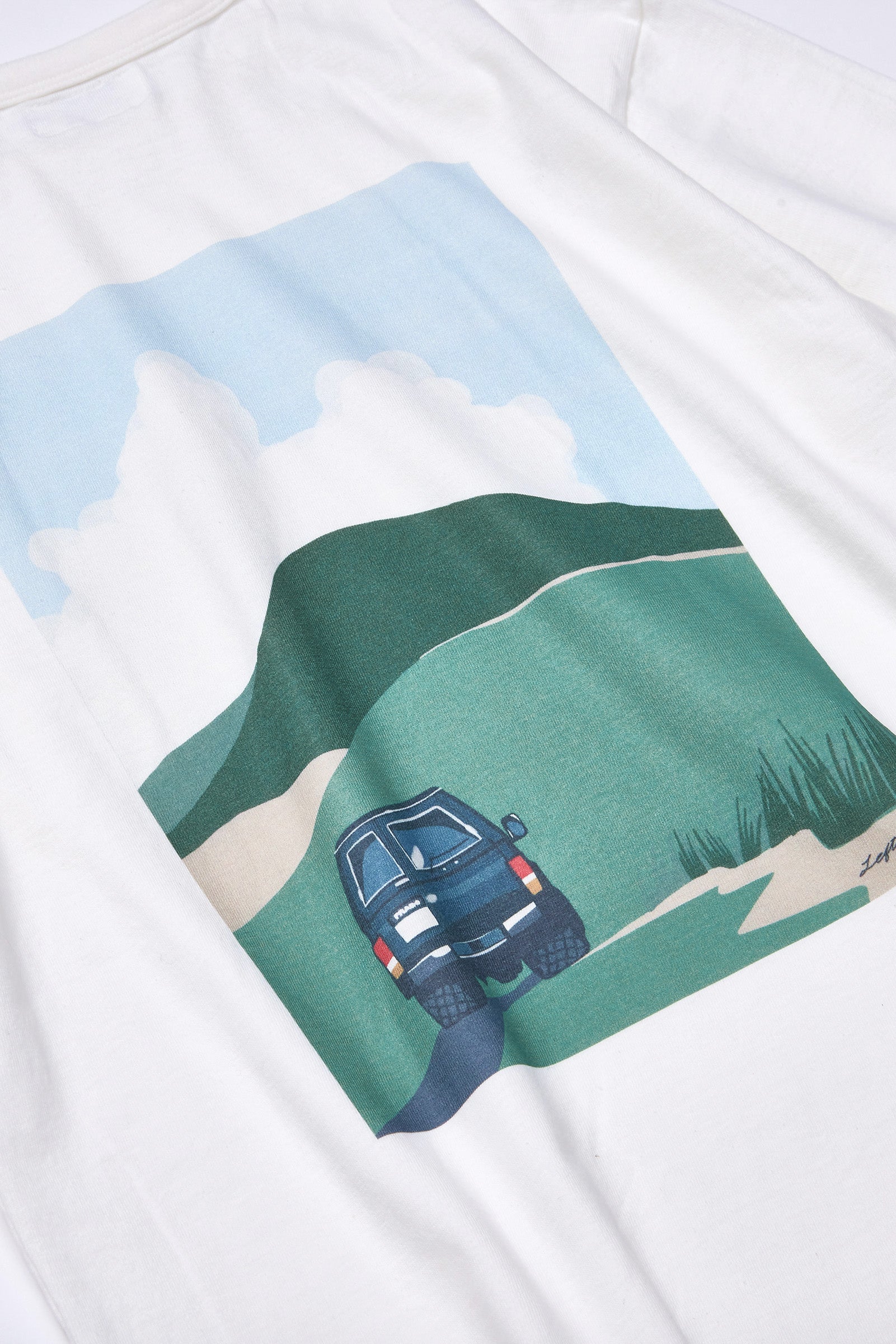 【予約商品】"Have a Good Journey" リサイクルコットンTee (長袖)