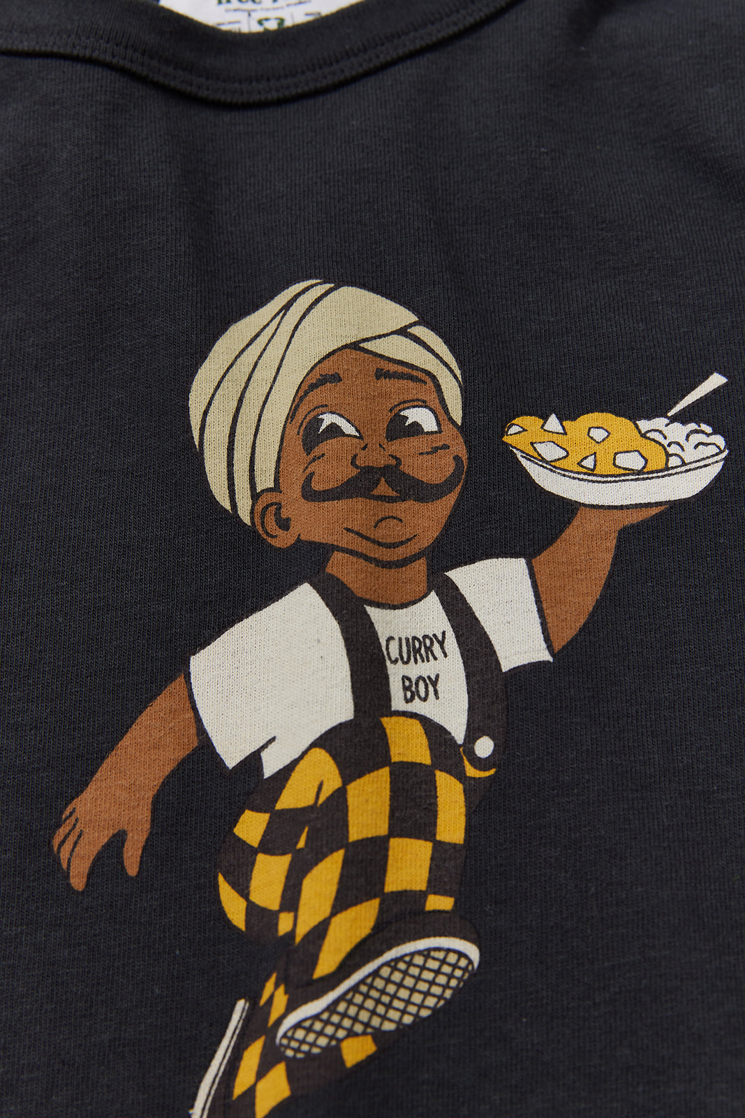 "Curry Boy" リサイクルコットン長袖Tee