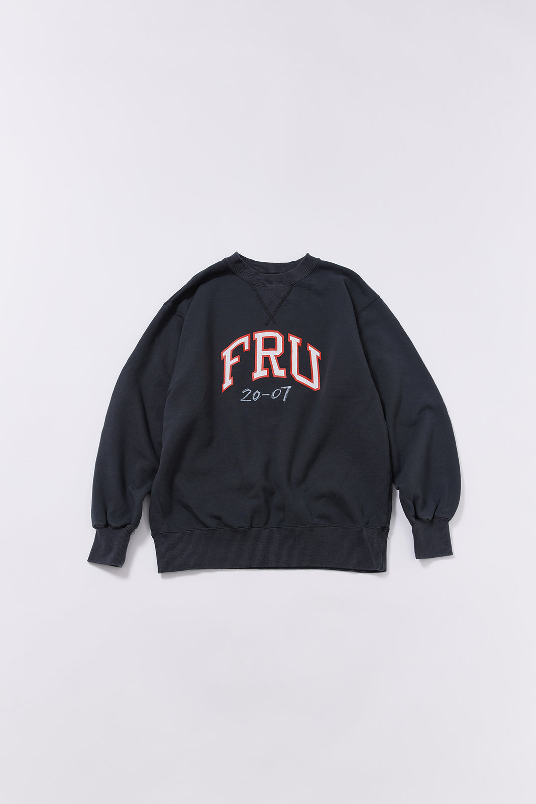 "FRU" クラシッククルースウェット