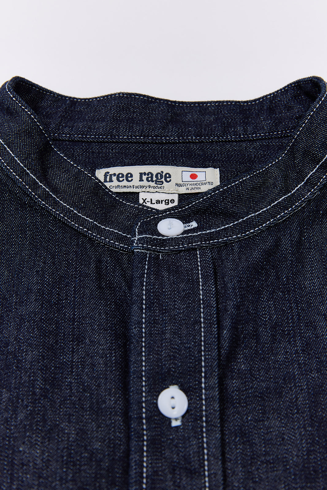 "NICE TO MEET...LA" ハンドペイントデニムシャツ