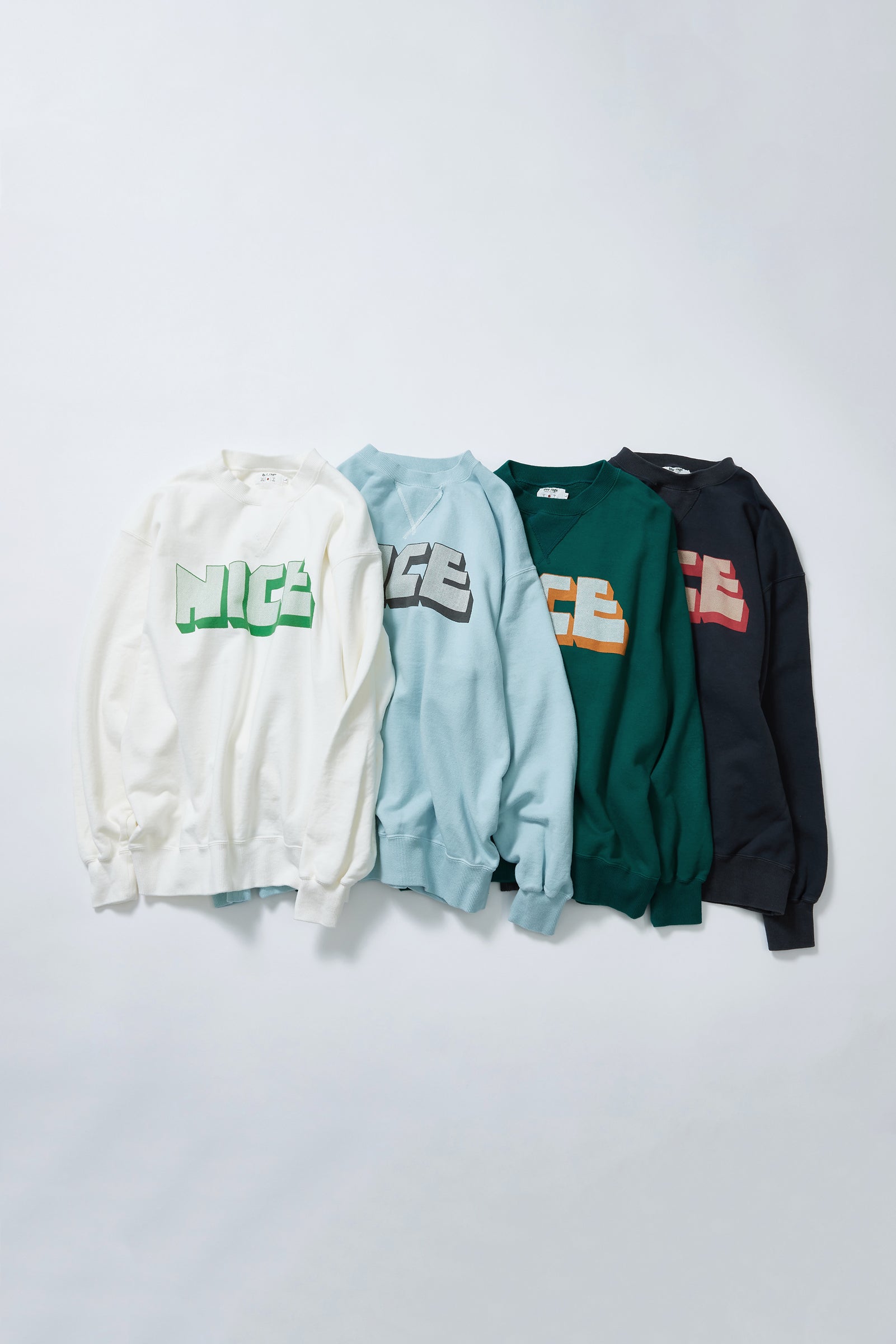 "NICE" クラシッククルースウェット
