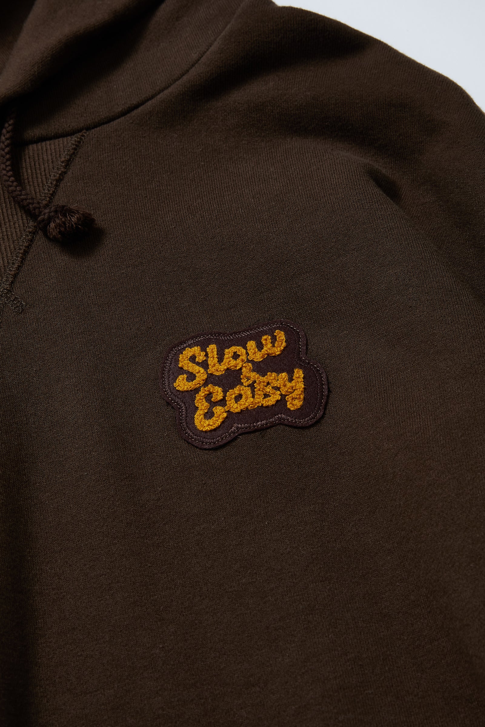"Slow&Easy" P/Oパーカースウェット