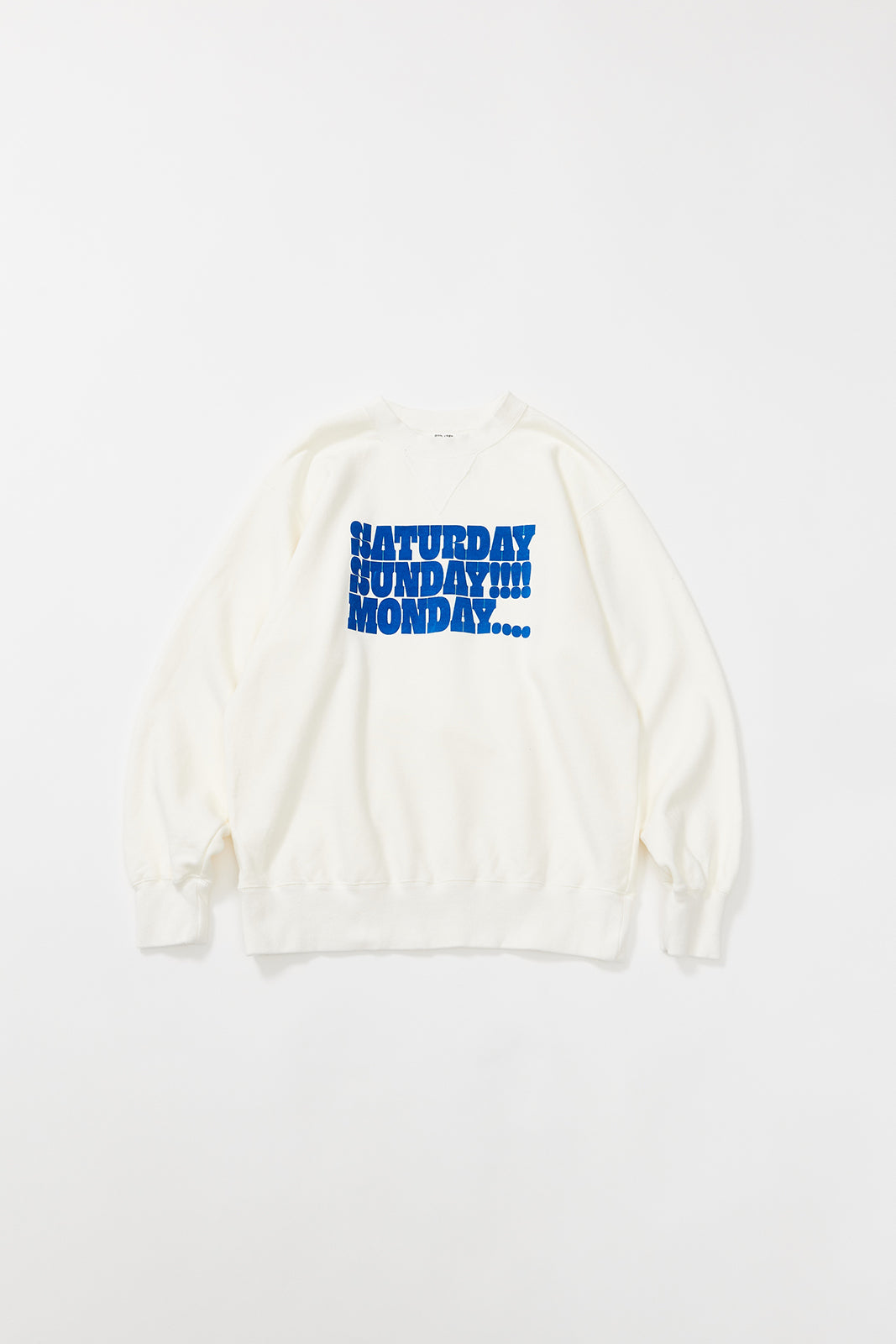"WEEKEND" クラシッククルースウェット
