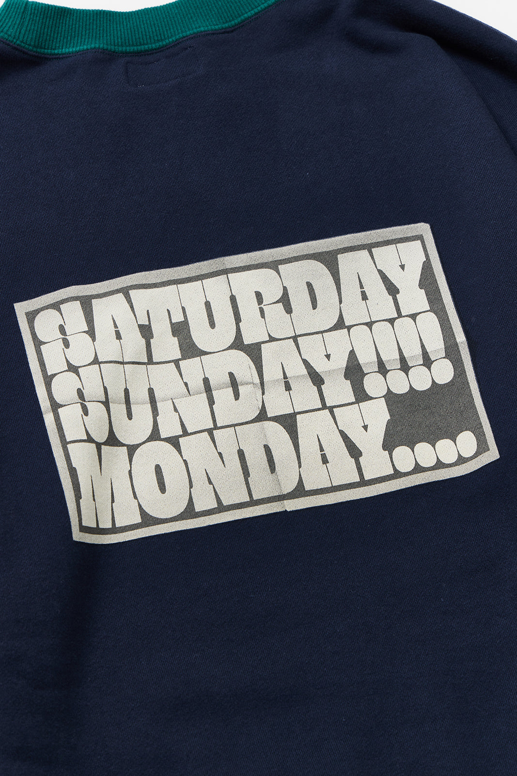 "WEEKEND" リンガークラシッククルースウェット