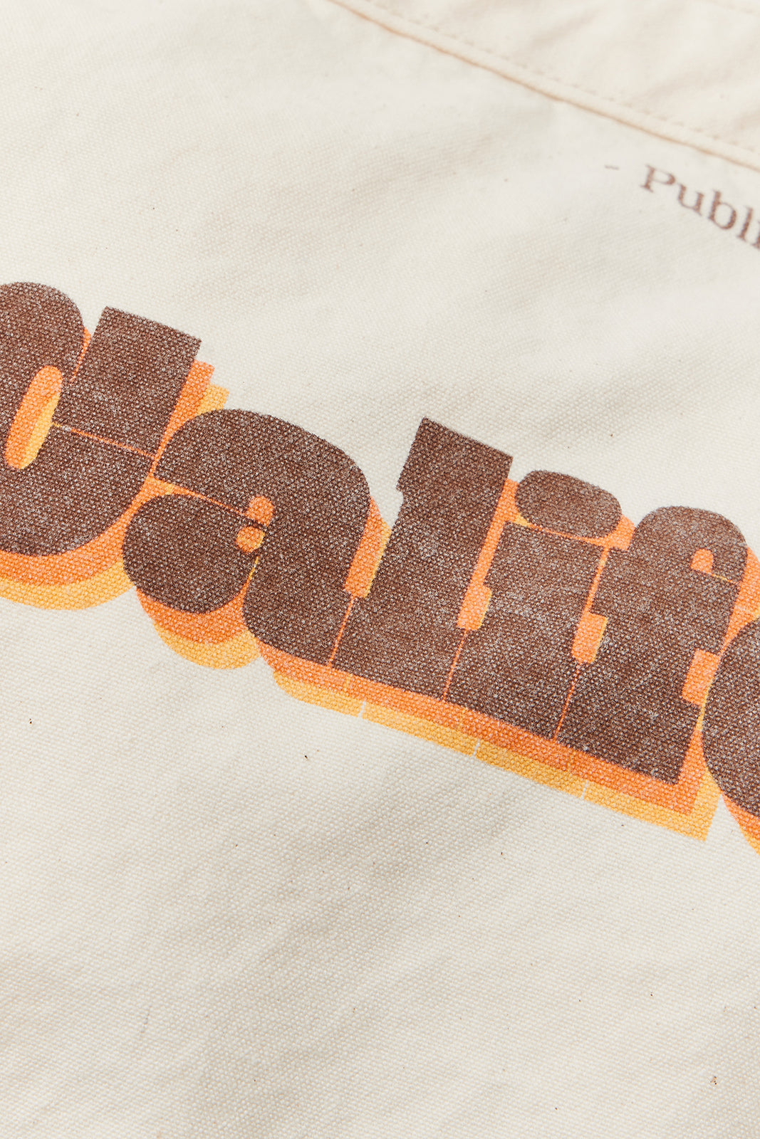 "California" ニュースペーパーバッグ