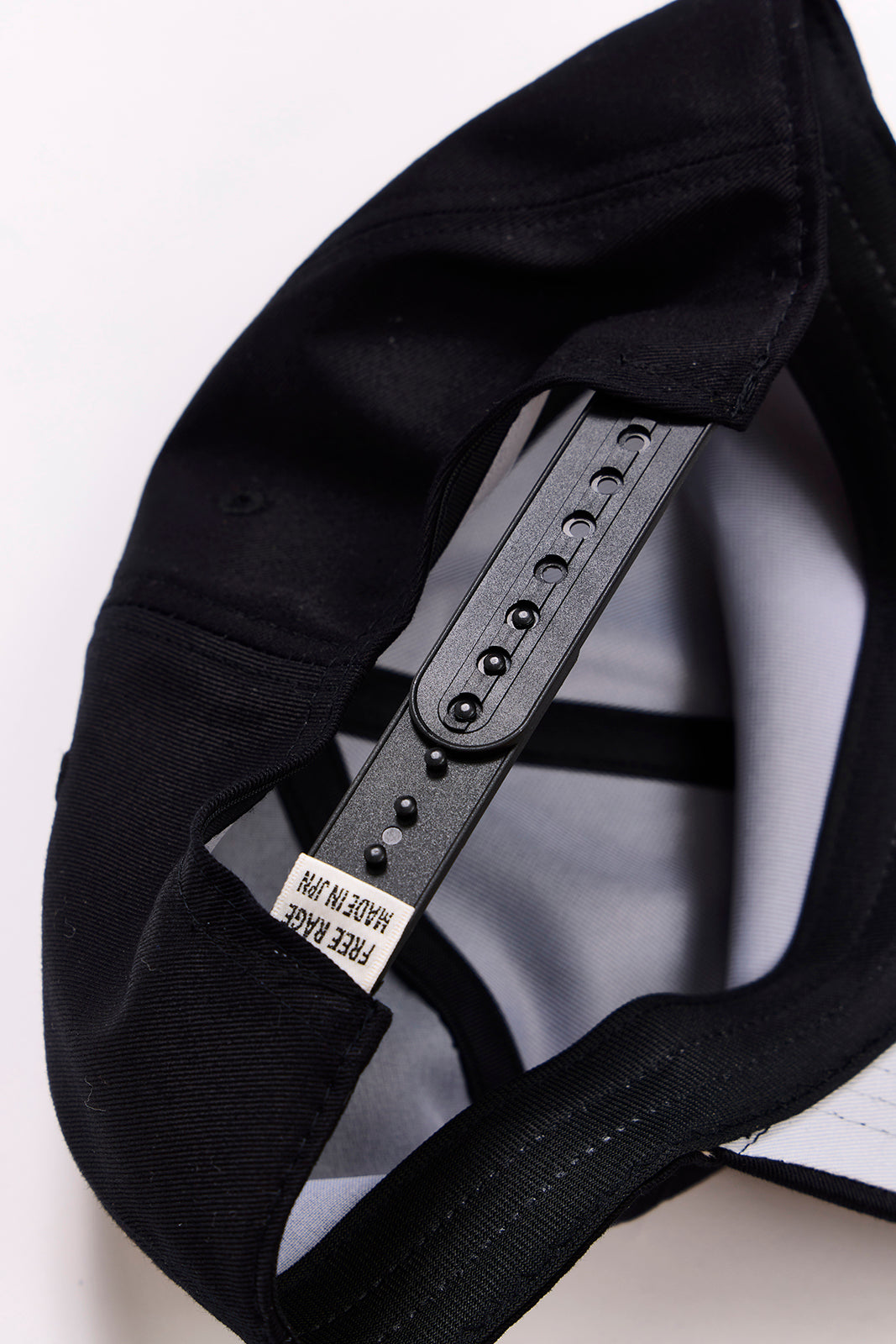 【先行予約商品】"Peace Symbol" トラッカーキャップ/ALL WE NEED IS PEACE