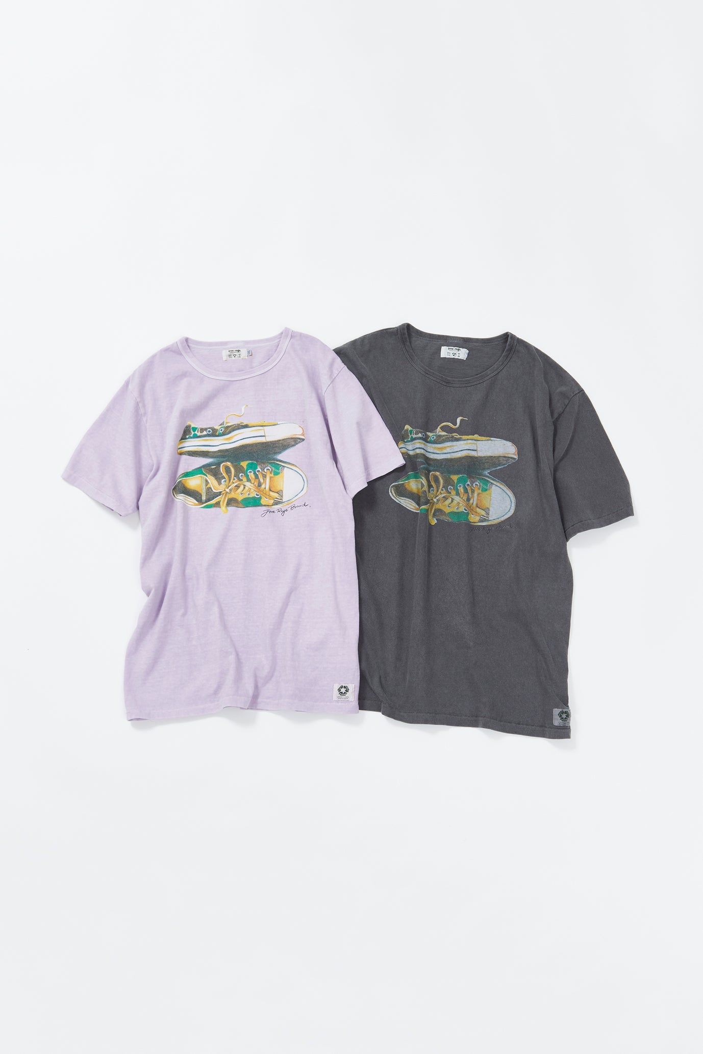 "CAMO SNEAKER" ヴィンテージTee
