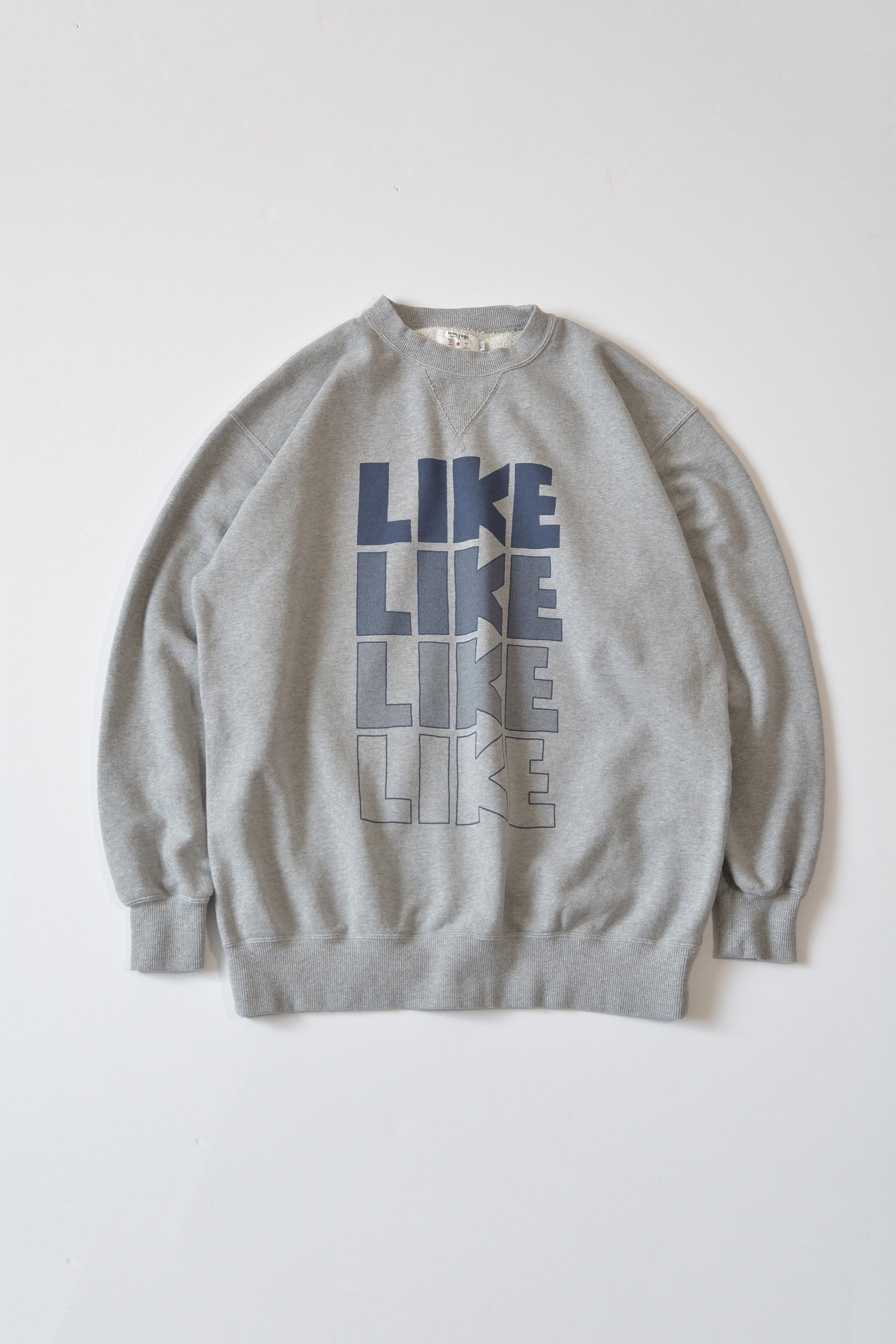 "LIKE" クラシッククルースウェット