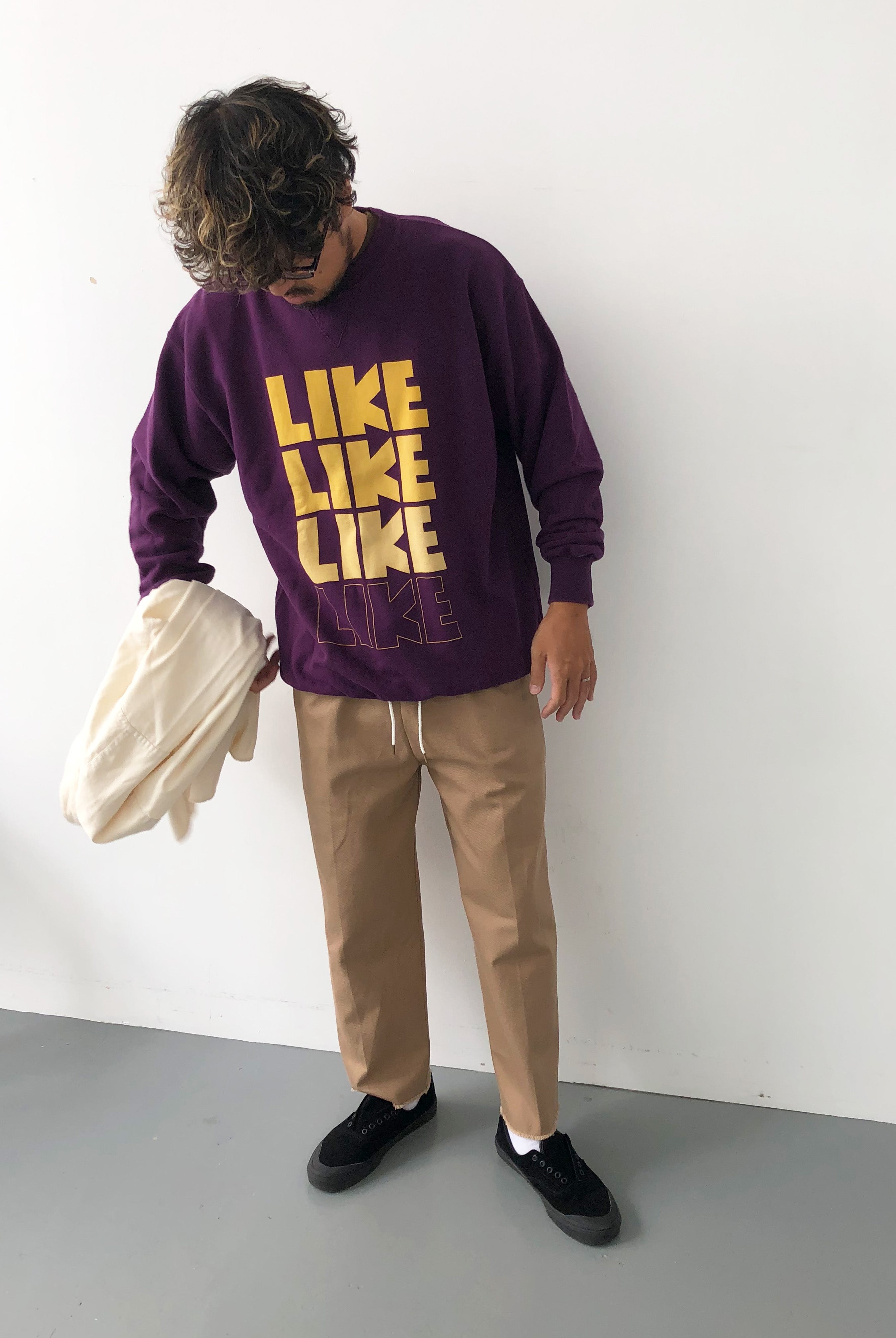 "LIKE" クラシッククルースウェット
