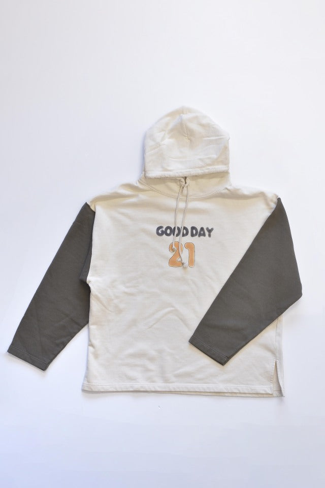 "GOOD DAY" ルーズフィットプルオーバーパーカー