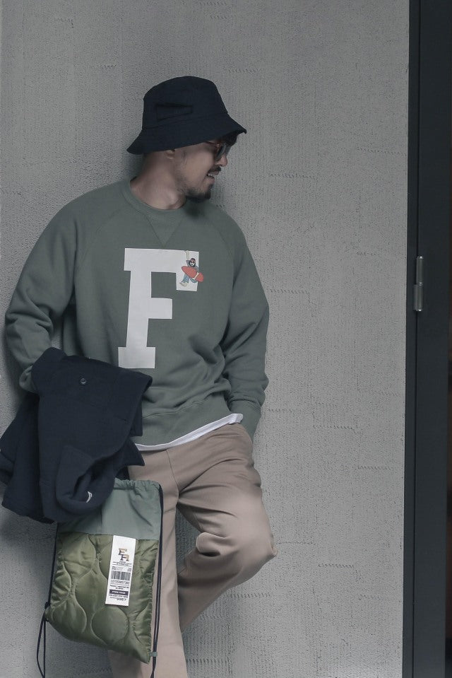 "FRANK LOGO" ラグランクルースウェット