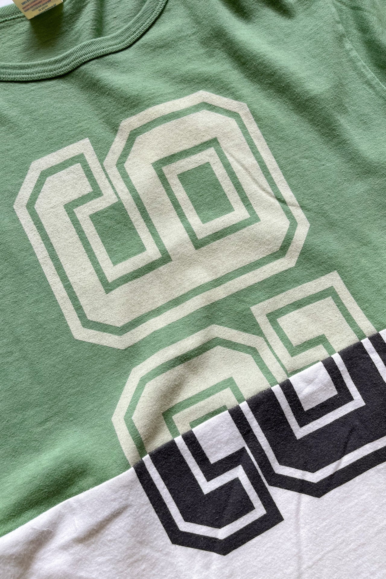 【1点モノ】"A" アップサイクルTee
