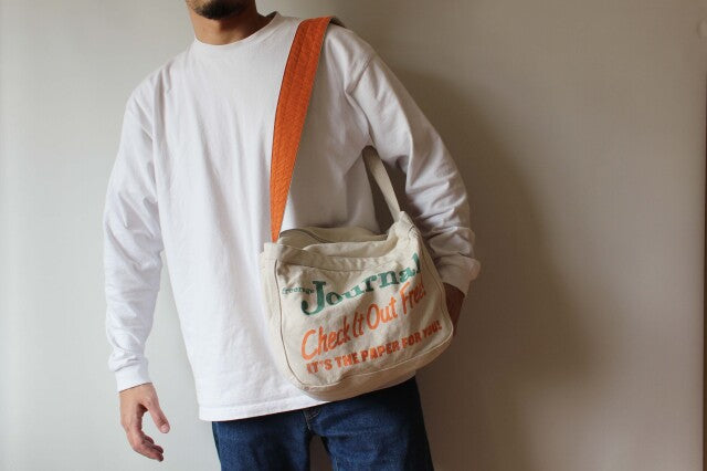 "Journal" ニュースペーパーバッグ