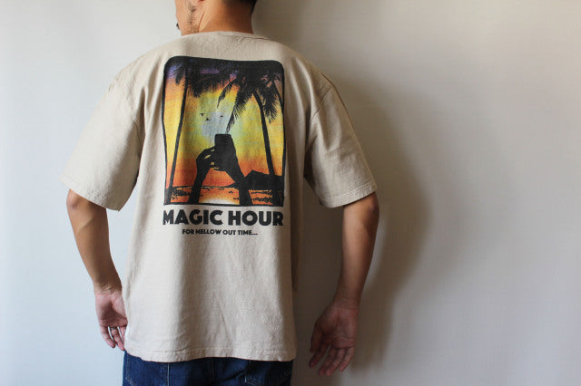 "MAGIC HOUR" リサイクルコットンTee