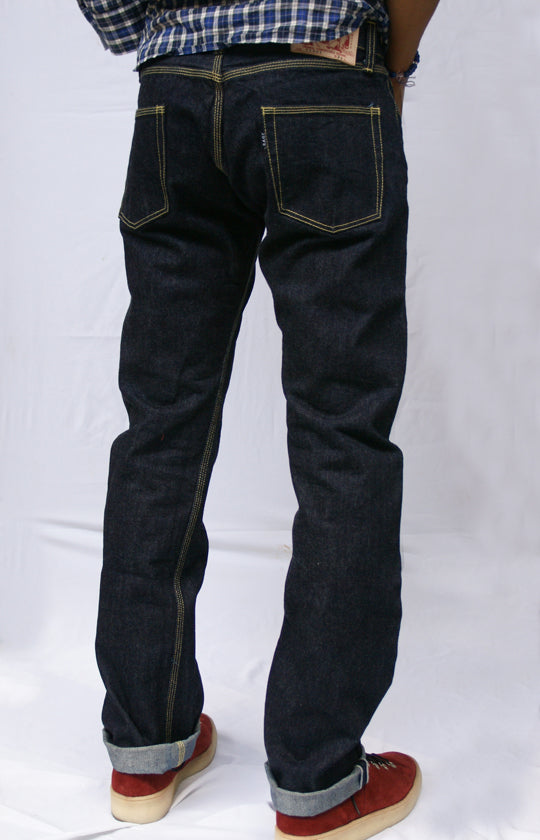 "Selvedge" タイトストレートデニムパンツ (左綾)