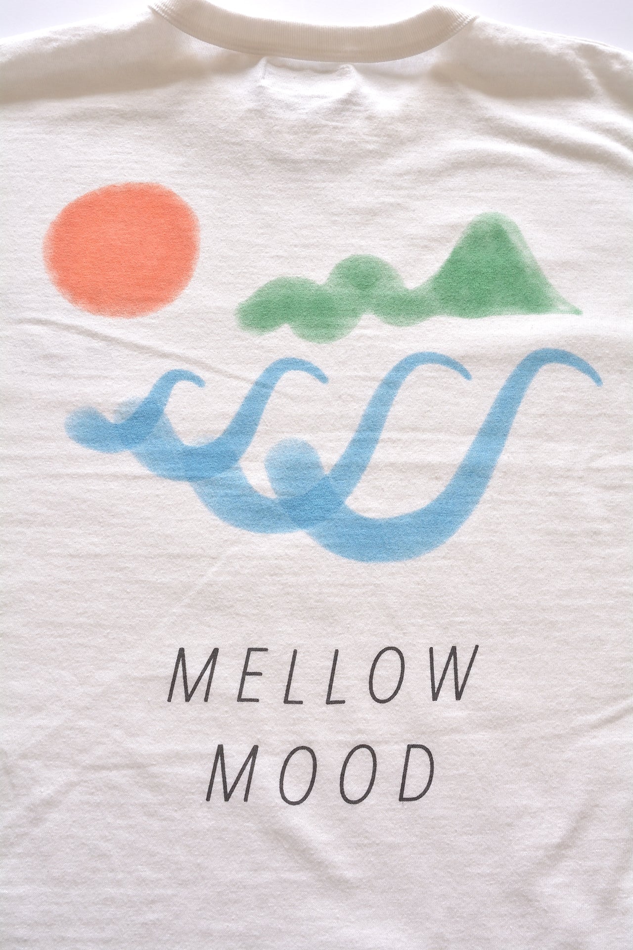 "MELLOW MOOD" リサイクルコットンTee