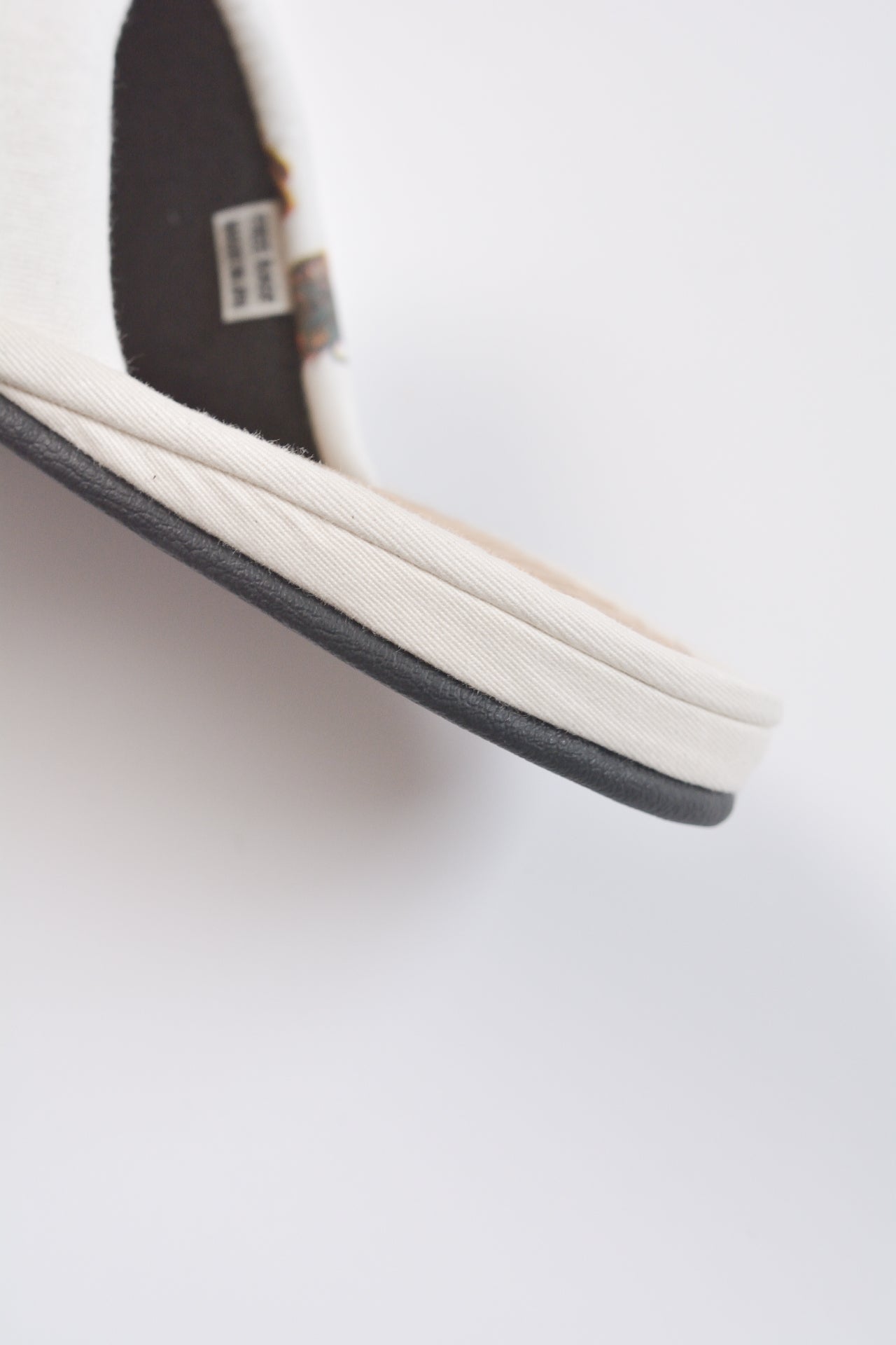 "Various Shoes" バンブールームシューズ