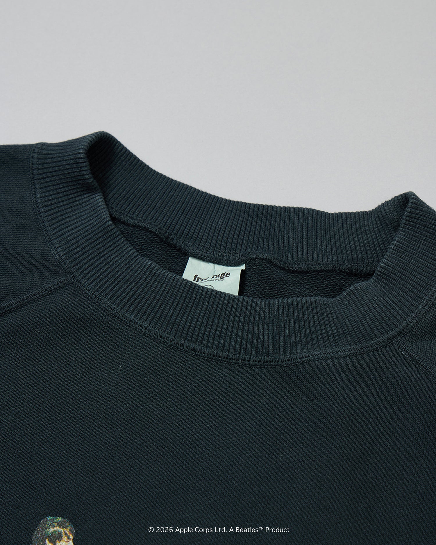 予約商品【THE BEATLES×free rage】Last Recording Raglan Crew Sweat