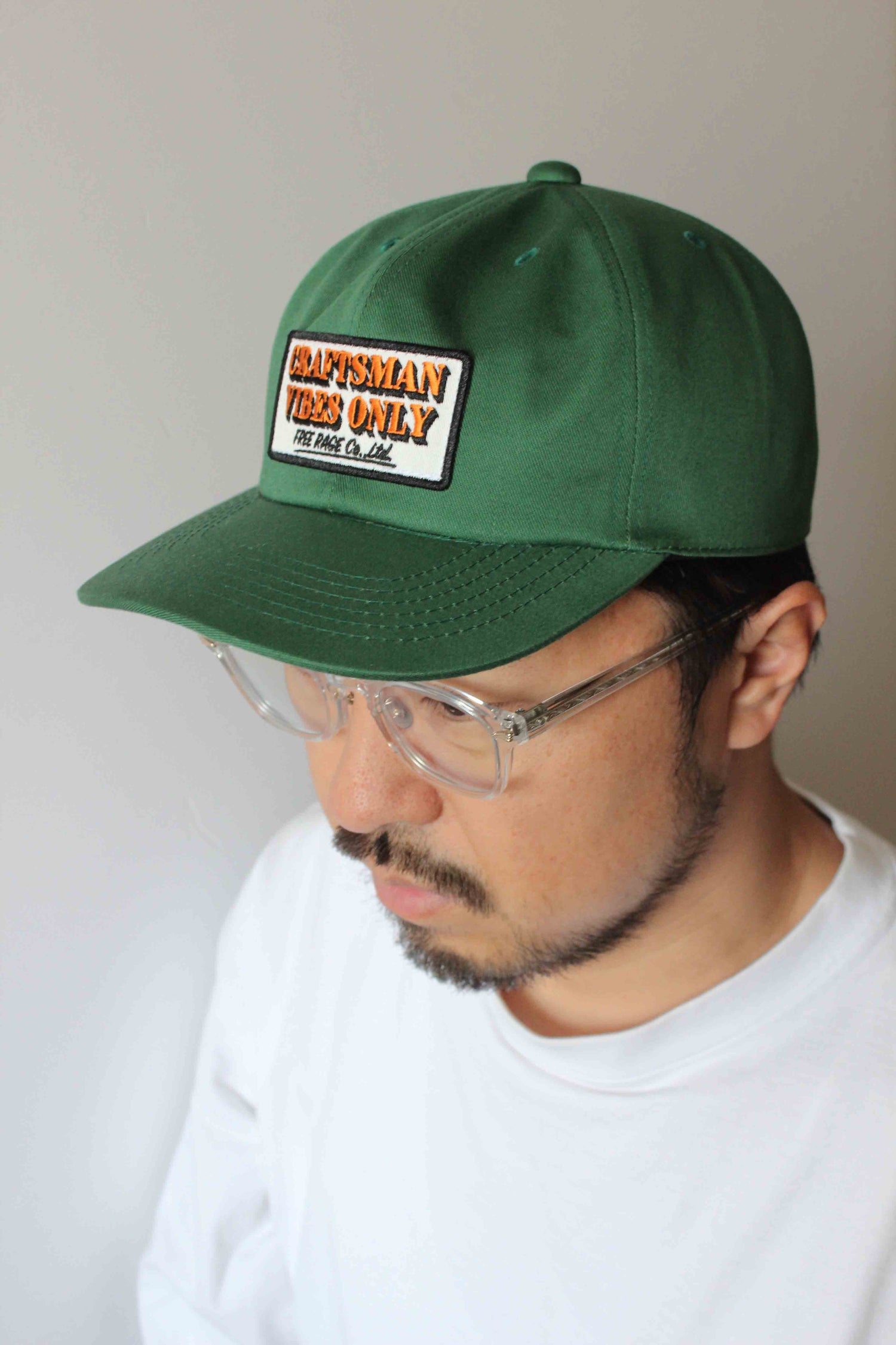 &quot;CRAFTSMAN VIBES ONLY&quot; 6パネルキャップ