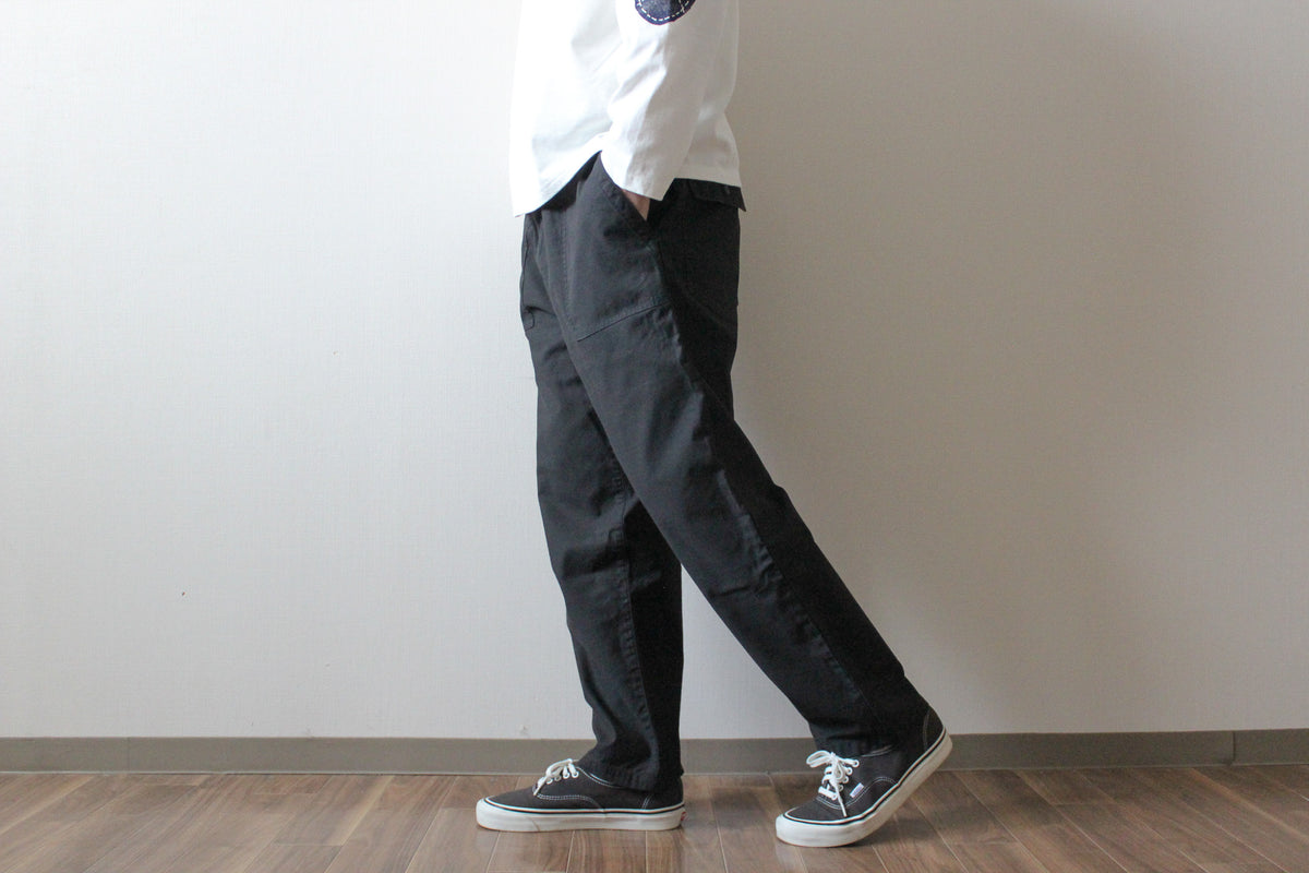 "BACK SATEEN" ユーティリティーイージーパンツ