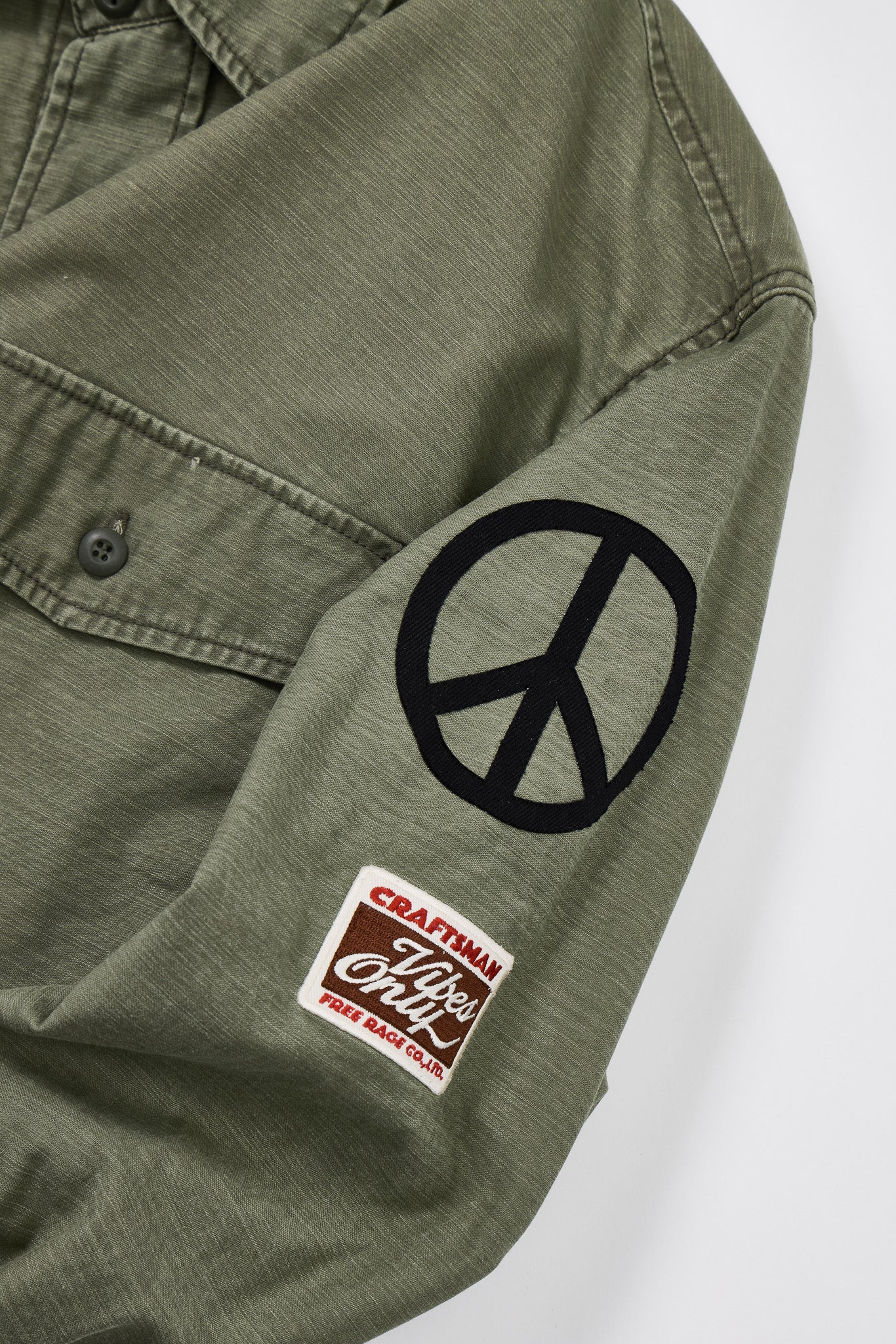 【先行予約】"BACK SATEEN"  ユーティリティシャツ／CRAFTSMAN VIBES ONLY 2026