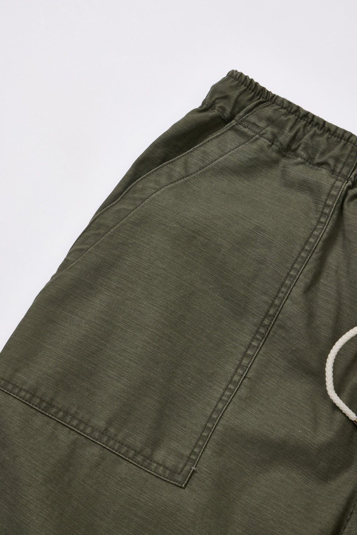 "BACK SATEEN" ユーティリティーイージーパンツ