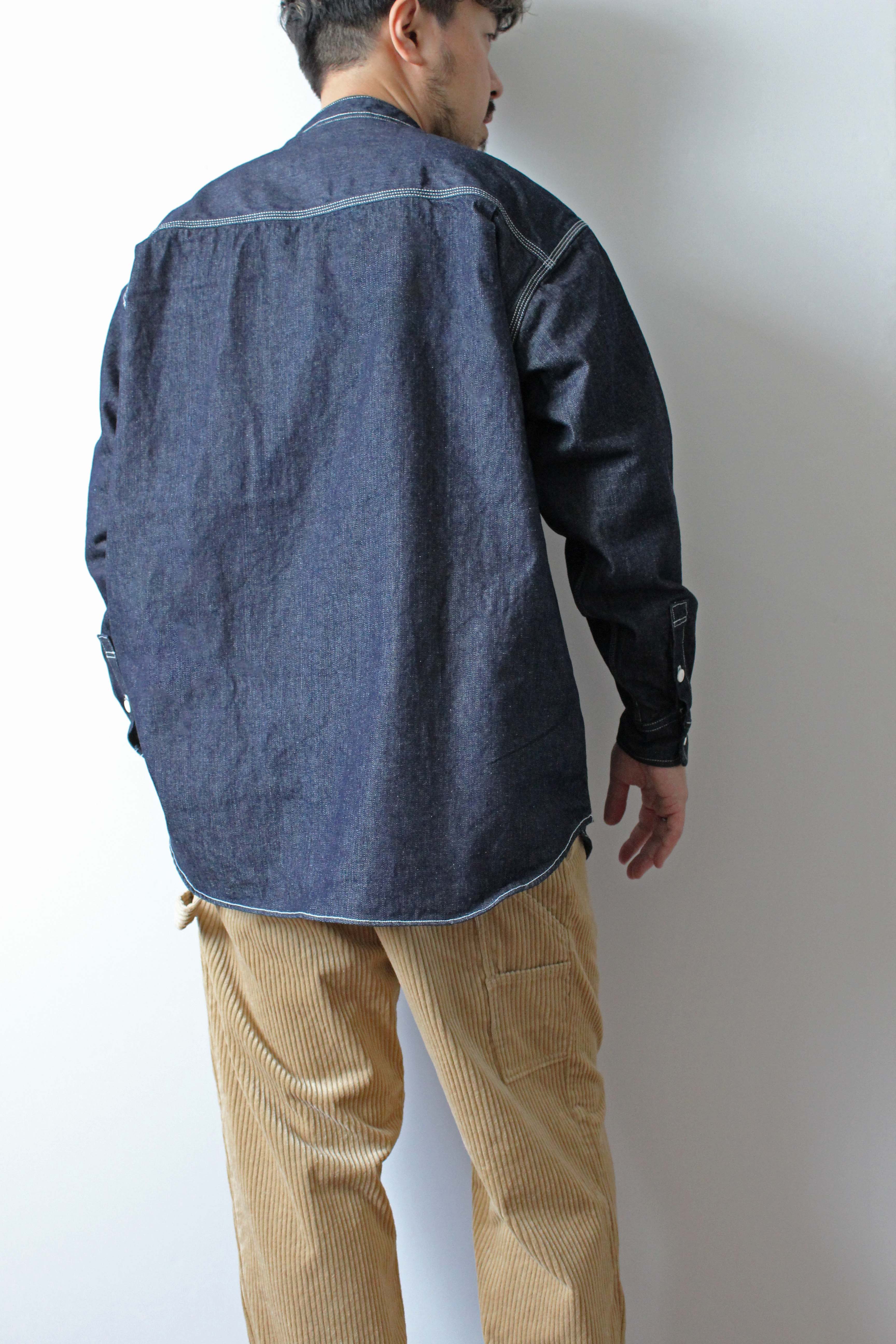 &quot;Standard&quot; ノーカラーデニムシャツ