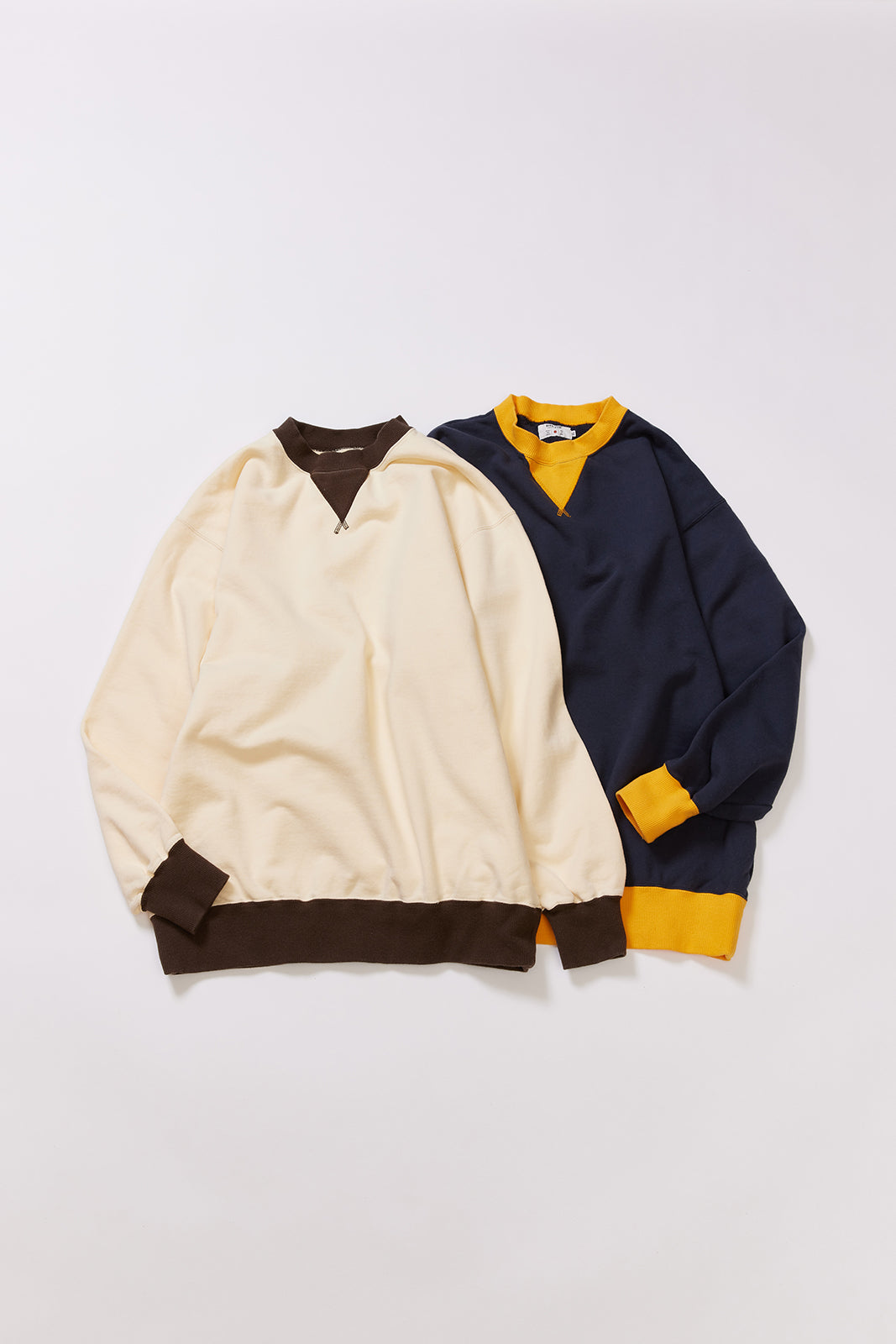 【サンプル】リンガークルースウェット