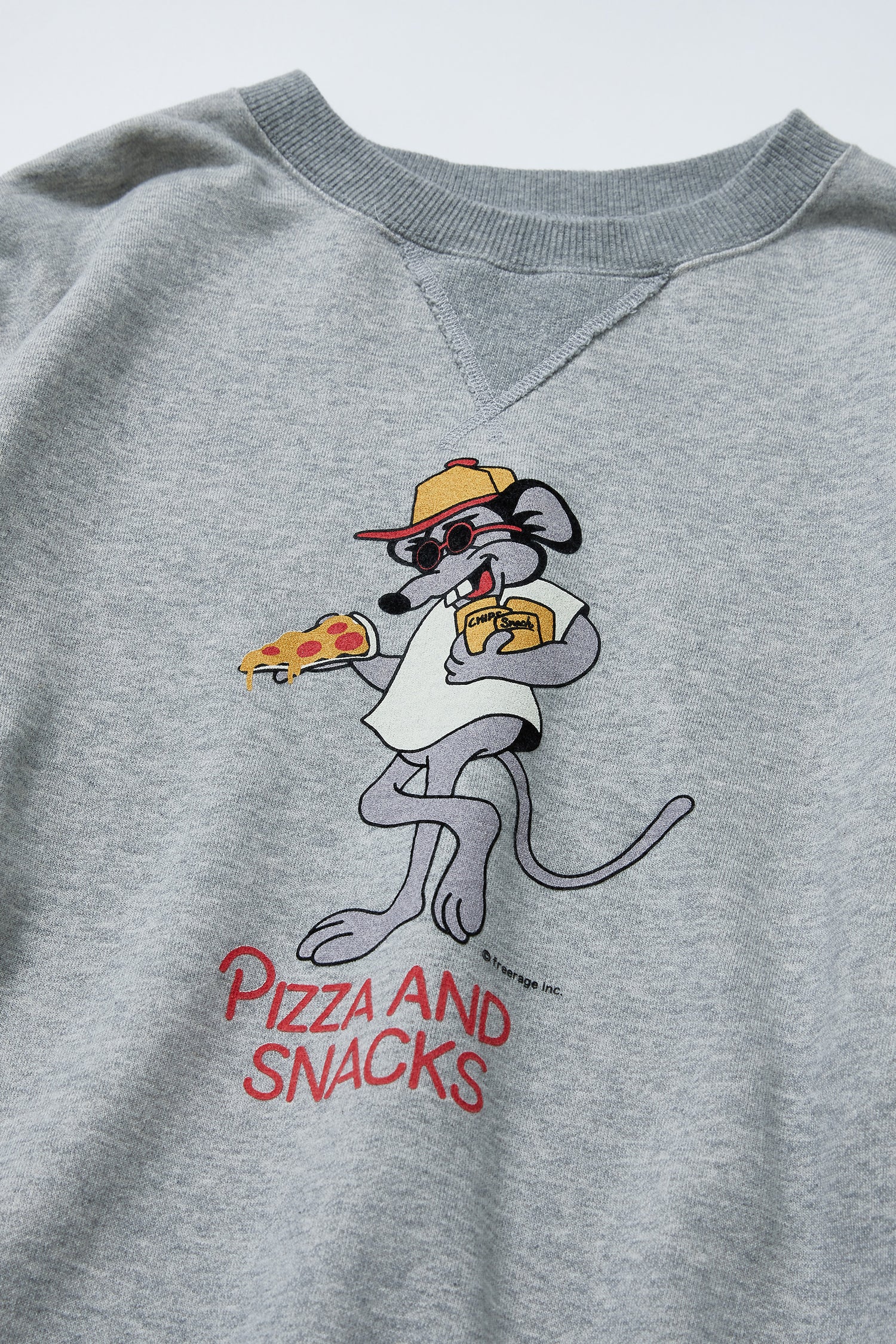 &quot;PIZZA AND SNACKS&quot; クラシッククルースウェット