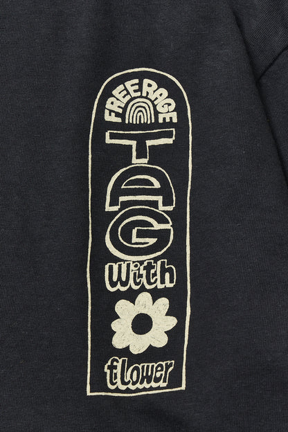 &quot;Tag With Flower&quot; リサイクルコットン長袖Tee