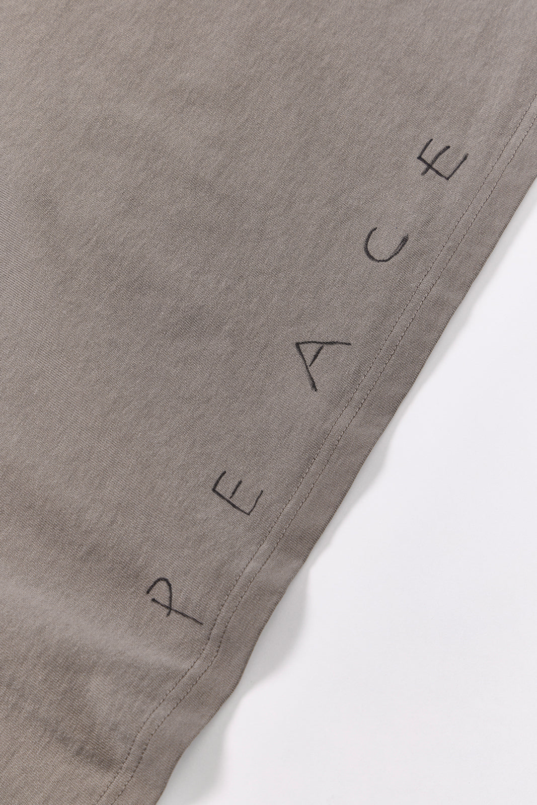 "Drawing Paint" ラフ&amp;タフ半袖Tシャツ／ALL WE NEED IS PEACE