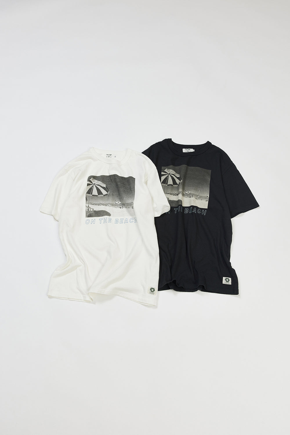 "ON THE BEACH" リサイクルコットンTee