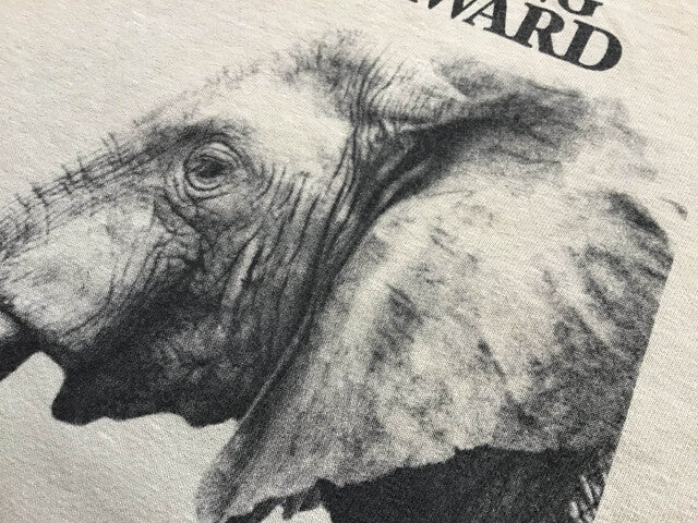 &quot;KEEP MOVING FORWAD&quot; リサイクルコットンTee